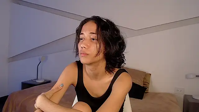 hot little bunny online show from 5, 11, 2025