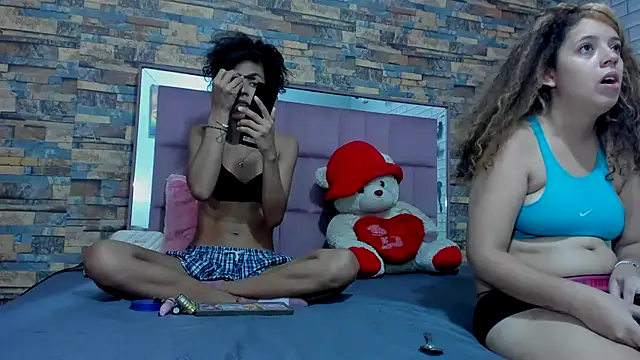 chicaslatinas69 online show from 30, 9, 2025