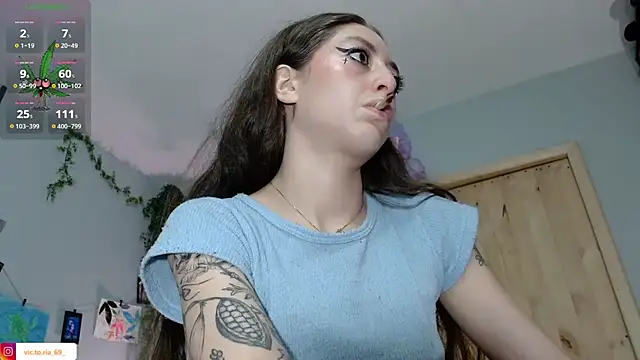 Snapshot of VickyJackson_ chatting on 11, 10, 2025 VickyJackson online show from 11, 10, 2025