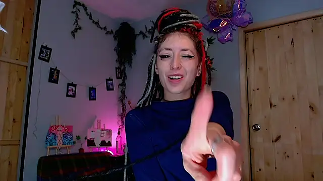 Snapshot of VickyJackson_ chatting on 19, 11, 2025 VickyJackson online show from 19, 11, 2025