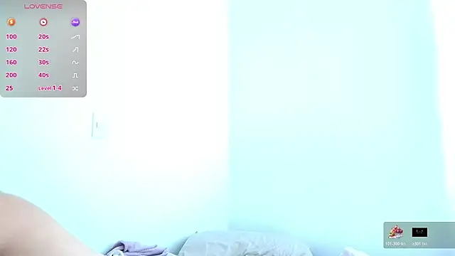 Snapshot of Ania_jones chatting on 7, 11, 2025 Ania jones online show from 7, 11, 2025