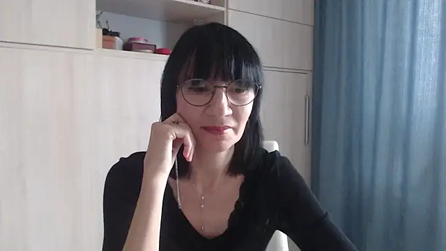 Erica95Bloom online show from 17, 9, 2025