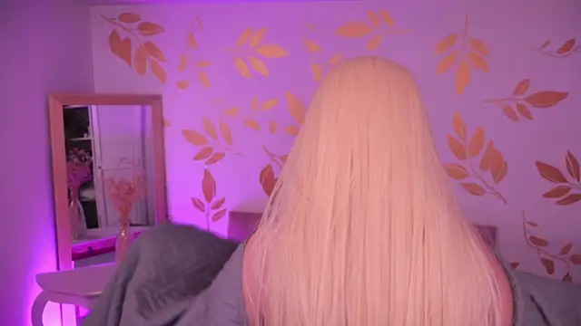 Misselektra   online show from 6, 2, 2026