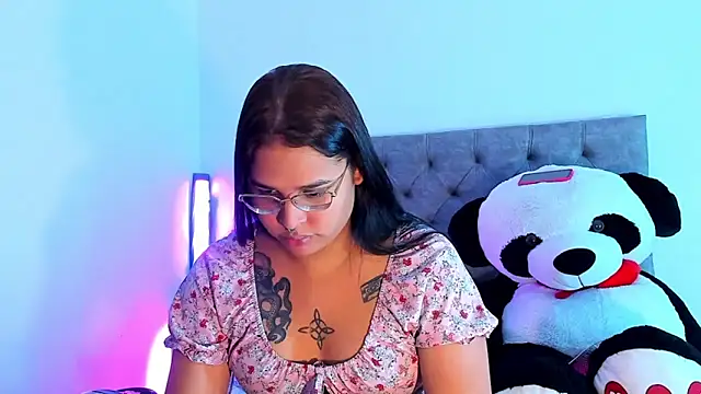 mabellfox online show from 4, 12, 2025