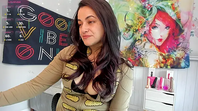 Snapshot of LovelyAzucena chatting on 21, 10, 2025 LovelyAzucena online show from 21, 10, 2025