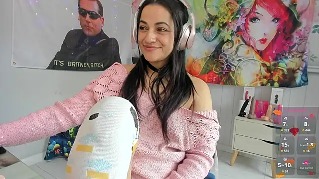 Snapshot of LovelyAzucena chatting on 24, 10, 2025 LovelyAzucena online show from 24, 10, 2025