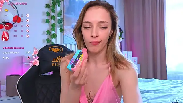 Lana me online show from 6, 3, 2025
