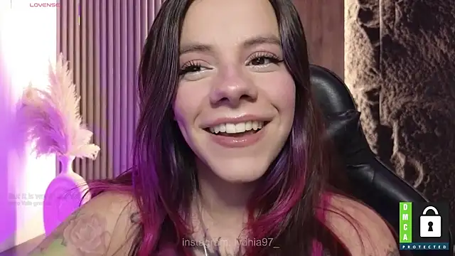 lydhia97  online show from 13, 3, 2025