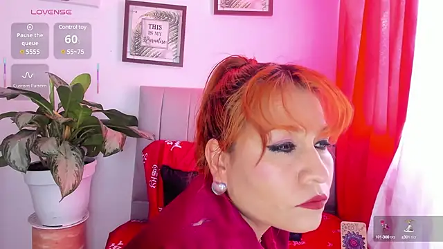 Snapshot of Victoria_Caruso chatting on 8, 3, 2025 Victoria Caruso online show from 8, 3, 2025