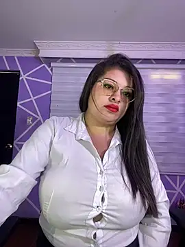 MiiaaJoness online show from 19, 1, 2026