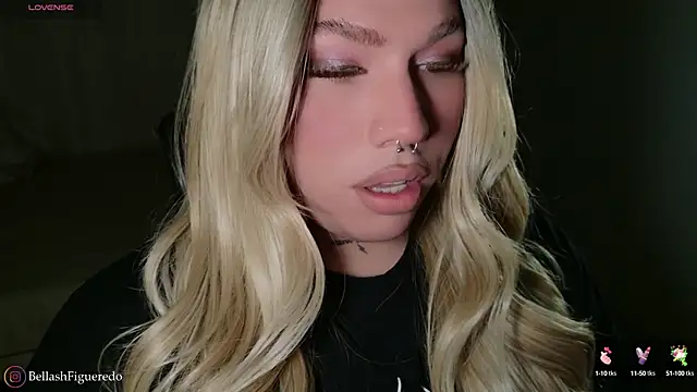 Snapshot of IsabellaFigueredo__ chatting on 14, 10, 2025 IsabellaFigueredo online show from 14, 10, 2025