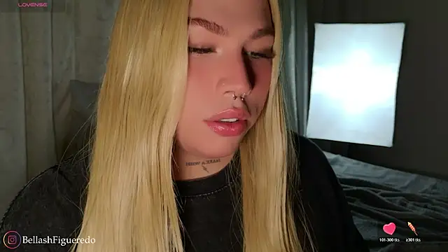 Snapshot of IsabellaFigueredo__ chatting on 14, 11, 2025 IsabellaFigueredo online show from 14, 11, 2025