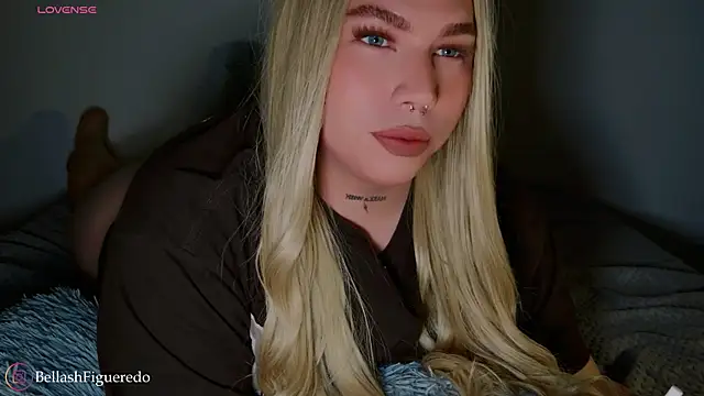 Snapshot of IsabellaFigueredo__ chatting on 4, 12, 2025 IsabellaFigueredo online show from 4, 12, 2025