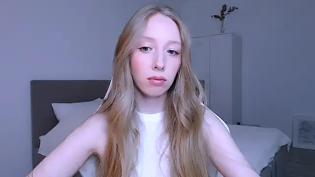 Luna insniity online show from 15, 12, 2025