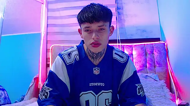 Snapshot of _justinmoon2 chatting on 12, 3, 2025 justinmoon2 online show from 12, 3, 2025