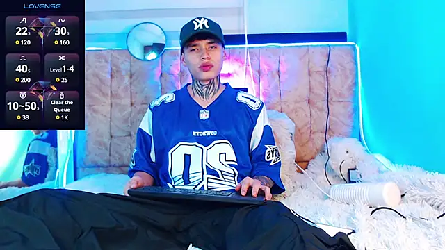 Snapshot of _justinmoon2 chatting on 16, 3, 2025 justinmoon2 online show from 16, 3, 2025