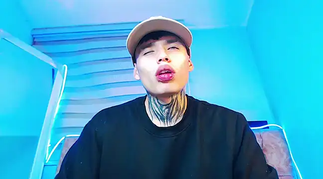 Snapshot of _justinmoon2 chatting on 22, 3, 2025 justinmoon2 online show from 22, 3, 2025