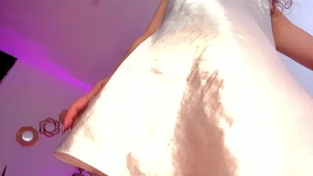 Snapshot of aliss_ev chatting on 11, 3, 2025 aliss ev online show from 11, 3, 2025