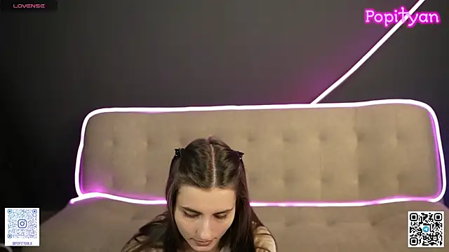 Snapshot of popityan1 chatting on 10, 10, 2025 popityan1 online show from 10, 10, 2025