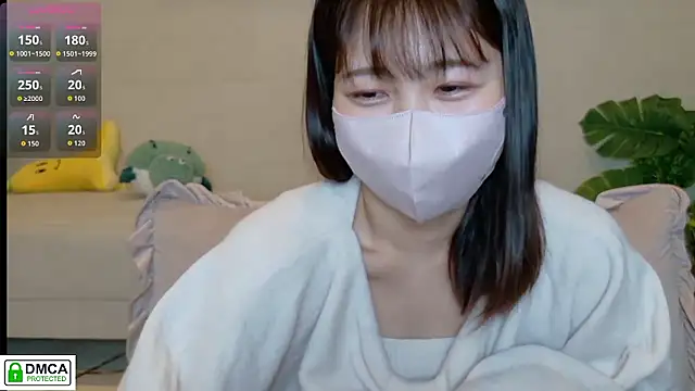 Snapshot of SUZU_ chatting on 10, 2, 2026 SUZU online show from 10, 2, 2026