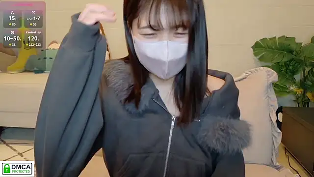 Snapshot of SUZU_ chatting on 5, 3, 2026 SUZU online show from 5, 3, 2026