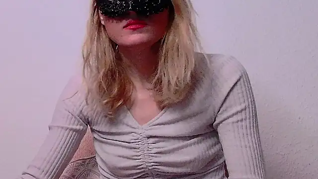 SecretAnni online show from 13, 12, 2024