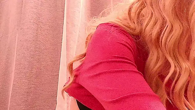 SecretAnni online show from 4, 2, 2025