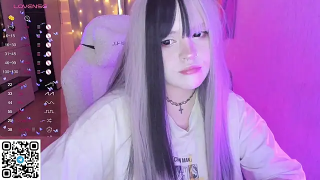 Snapshot of SelenaCute chatting on 12, 2, 2026 SelenaCute online show from 12, 2, 2026