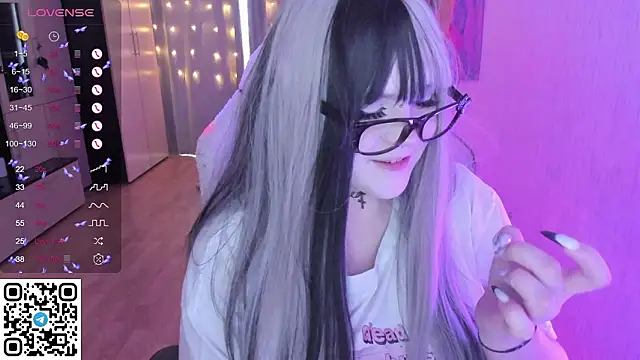 Snapshot of SelenaCute chatting on 16, 2, 2026 SelenaCute online show from 16, 2, 2026