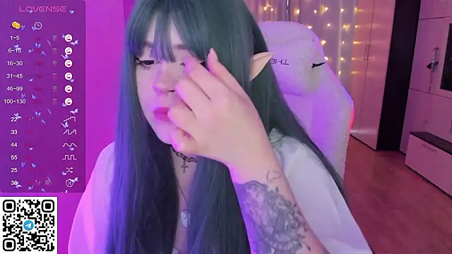 Snapshot of SelenaCute chatting on 23, 3, 2026 SelenaCute online show from 23, 3, 2026