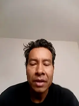 cachorro0527 online show from 10, 3, 2026