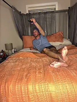 Snapshot of MnM4ever chatting on 12, 11, 2025 MnM4ever online show from 12, 11, 2025