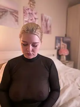 Alexis Powell online show from 6, 3, 2025