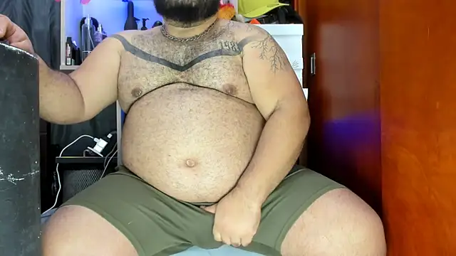 Latino bigcock online show from 1, 12, 2024
