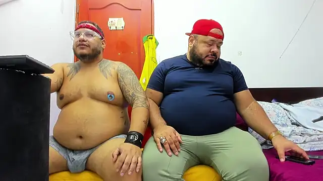Latino bigcock online show from 10, 10, 2025