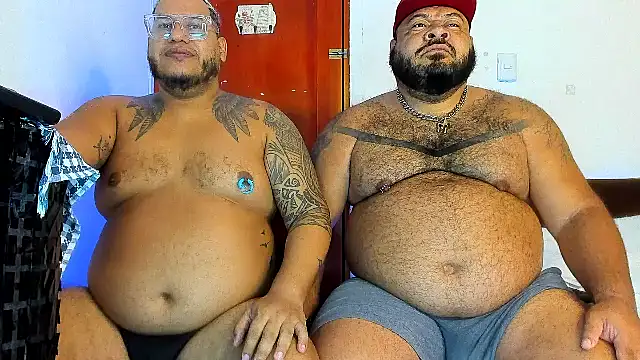 Latino bigcock online show from 1, 12, 2025