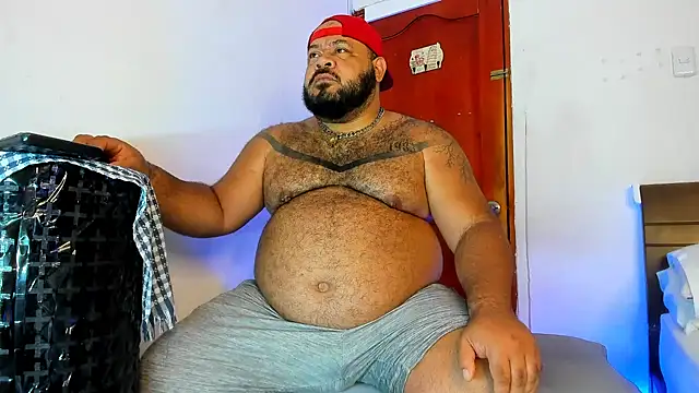 Latino bigcock online show from 2, 12, 2025