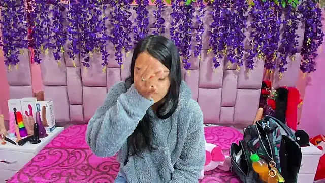 Bich Anal  online show from 7, 3, 2025