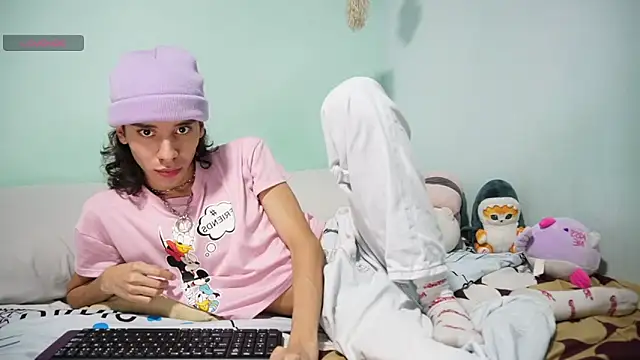 imcoltonalvin online show from 29, 1, 2025