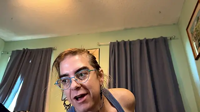 Linzy 19 online show from 11, 3, 2026