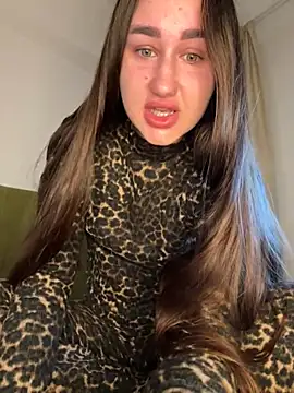 Snapshot of Fortune_888 chatting on 21, 10, 2025 Fortune 888 online show from 21, 10, 2025