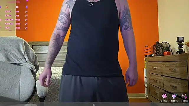 Snapshot of Hydro-Blastz chatting on 14, 10, 2025 Hydro-Blastz online show from 14, 10, 2025