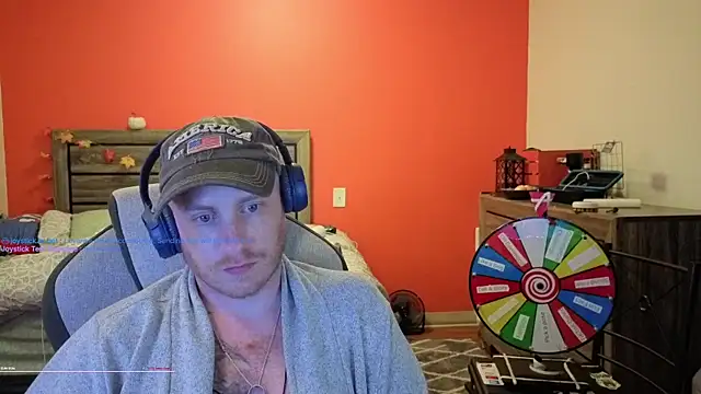 Snapshot of Hydro-Blastz chatting on 4, 11, 2025 Hydro-Blastz online show from 4, 11, 2025