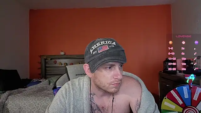 Snapshot of Hydro-Blastz chatting on 5, 11, 2025 Hydro-Blastz online show from 5, 11, 2025