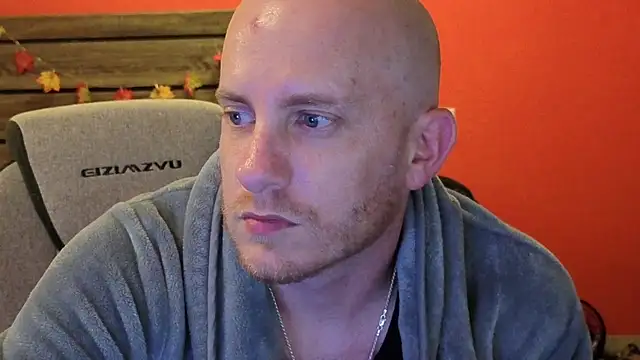 Snapshot of Hydro-Blastz chatting on 14, 11, 2025 Hydro-Blastz online show from 14, 11, 2025