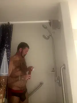 Snapshot of NYCLeatherBoi chatting on 23, 12, 2025 NYCLeatherBoi online show from 23, 12, 2025