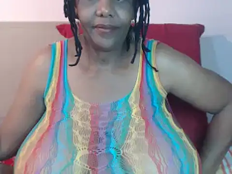 bustykelly online show from 5, 2, 2025