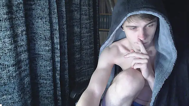 Student Oliver online show from 23, 11, 2025