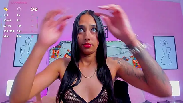 charlotte kisss online show from 25, 10, 2025