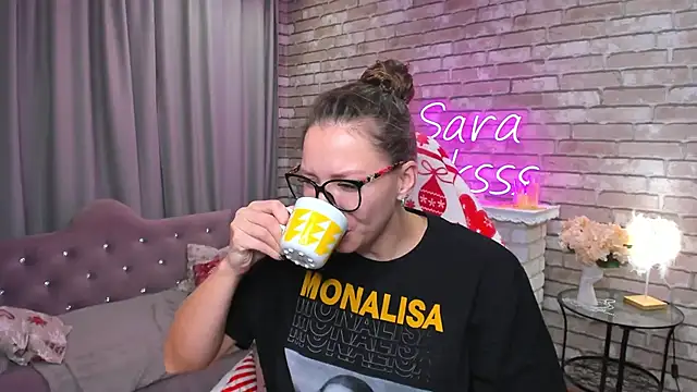 SarahCoksss online show from 3, 12, 2024
